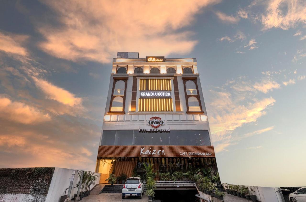 Grand Luxotica By Dls Hotels Dehradun Buitenkant foto