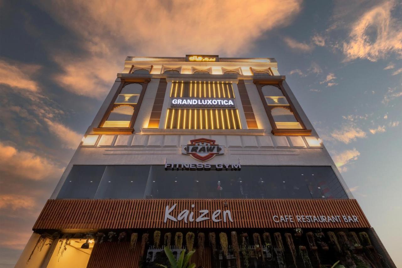 Grand Luxotica By Dls Hotels Dehradun Buitenkant foto