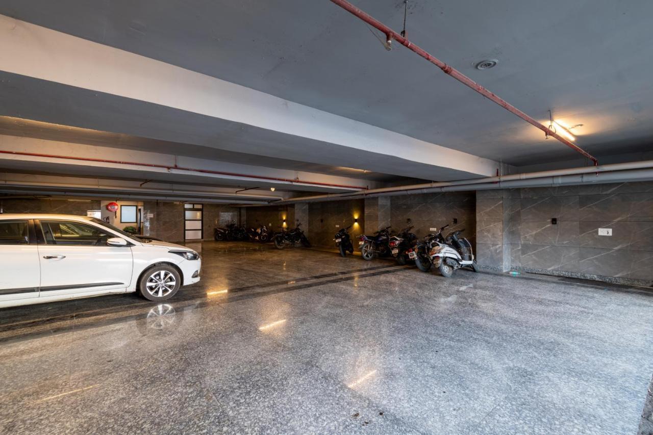Grand Luxotica By Dls Hotels Dehradun Buitenkant foto