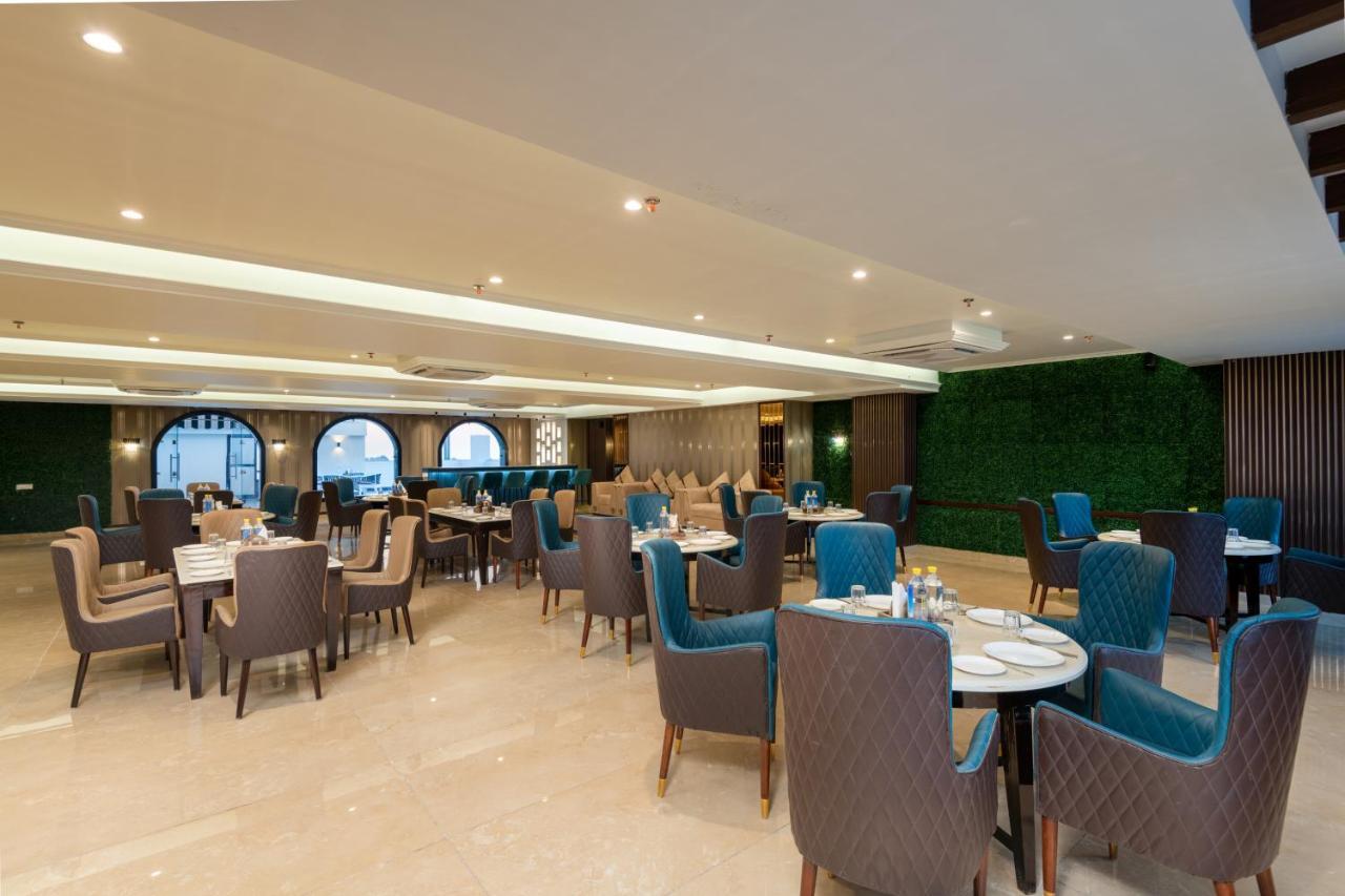 Grand Luxotica By Dls Hotels Dehradun Buitenkant foto