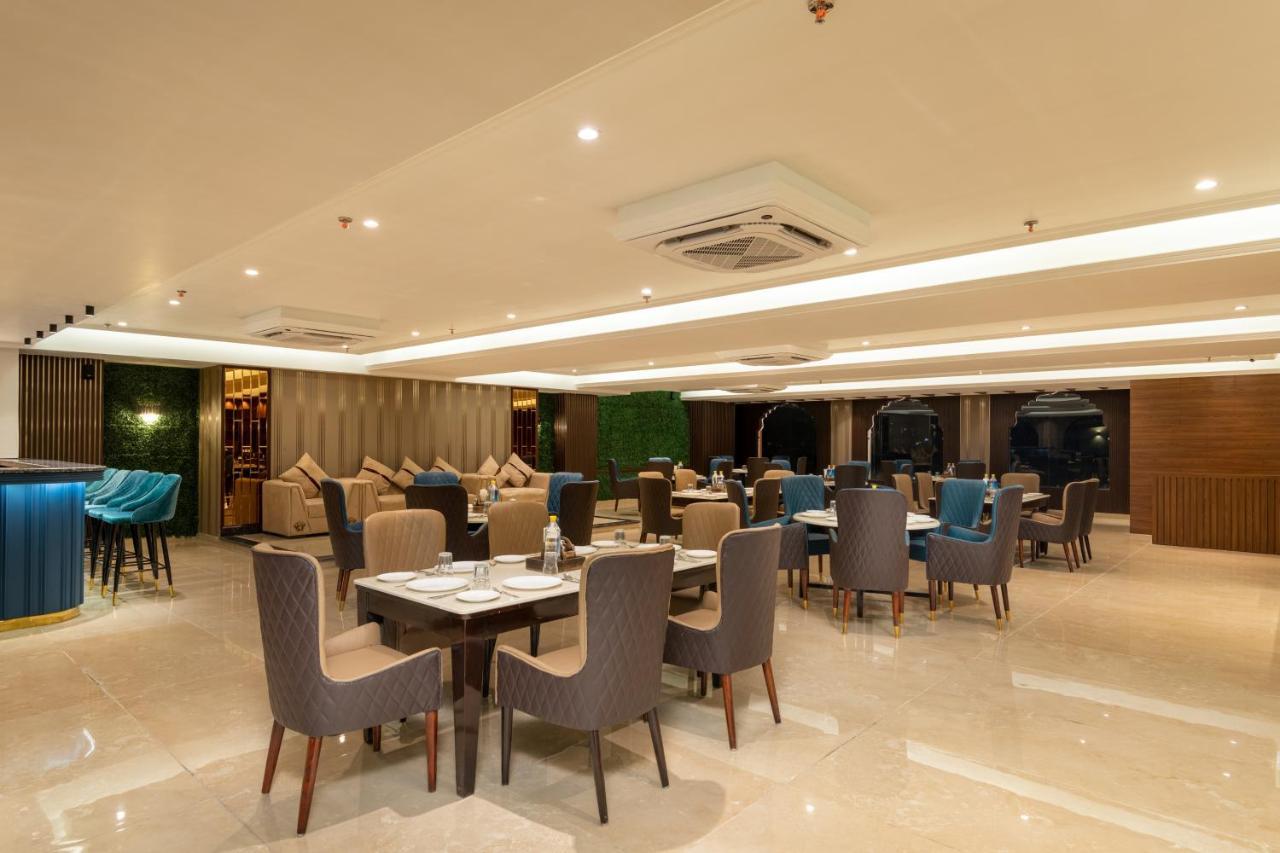 Grand Luxotica By Dls Hotels Dehradun Buitenkant foto